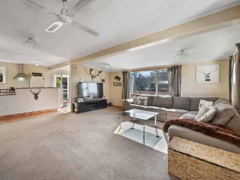 9 Strode Avenue, Naseby