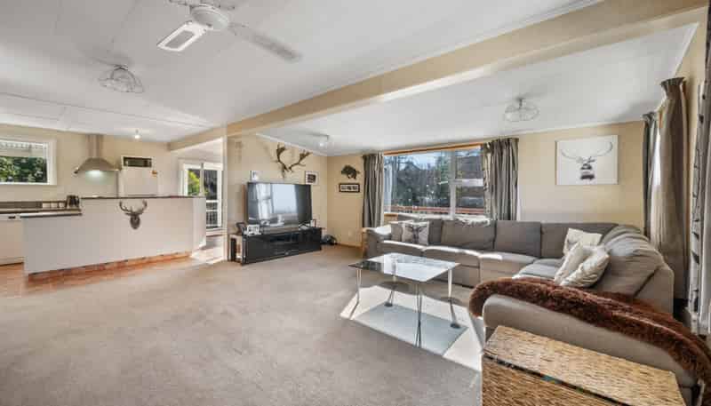 9 Strode Avenue, Naseby