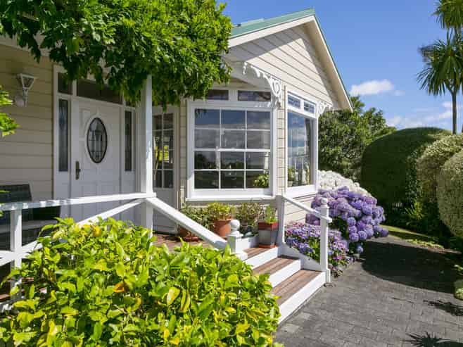 70 Shepherd Road, Waipahihi