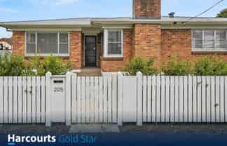 205 Jellicoe Lane, Thames