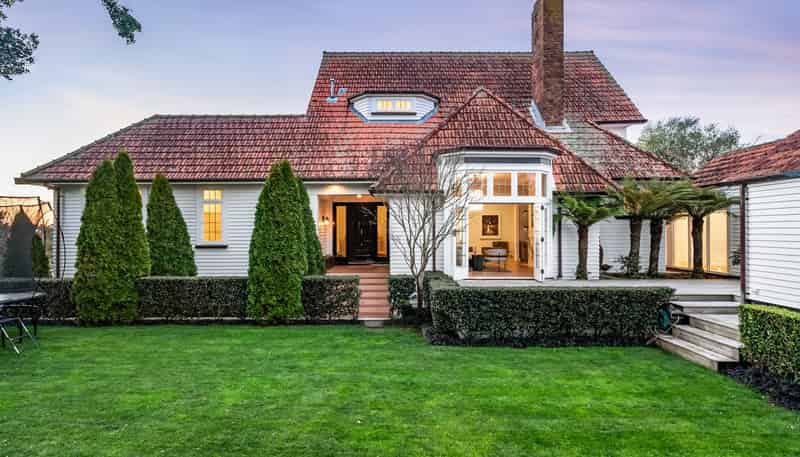 72 Marine Parade, Herne Bay