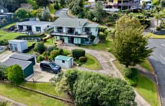 52 Centennial Drive, Whitianga