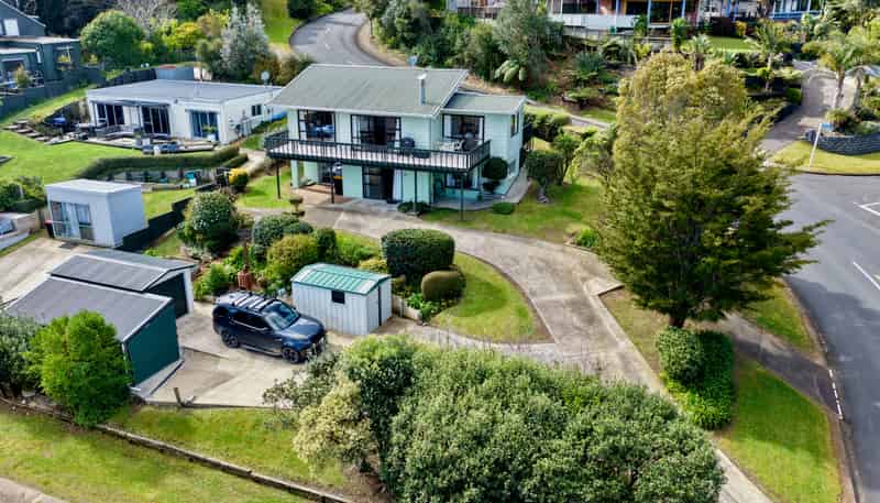 52 Centennial Drive, Whitianga
