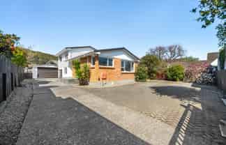 204a Waiwhetu Road, Waterloo