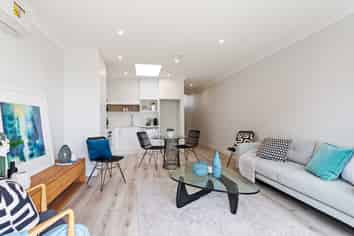 25 Periko Way, Takanini