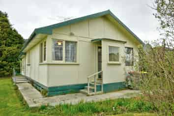 23 Knowles Road, Tapanui