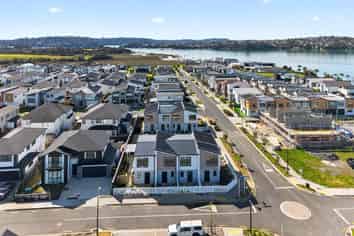 19 Habitat Place, Hobsonville