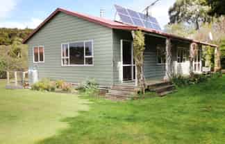 5 Coopers Creek, 759 Sandy Point Road, Otatara