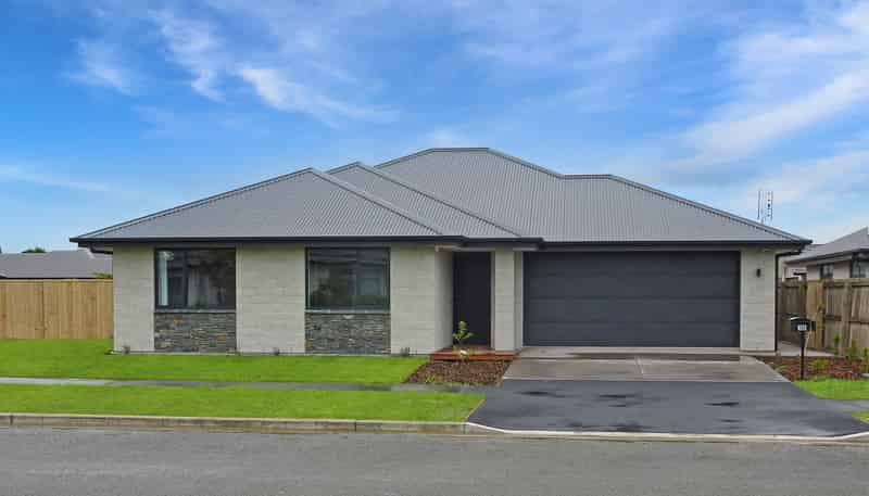 38 Petries Road, Woodend