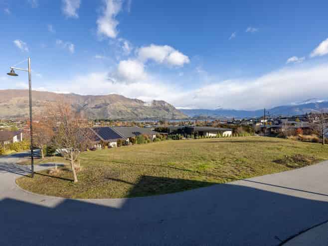5 Karearea Rise, Wanaka
