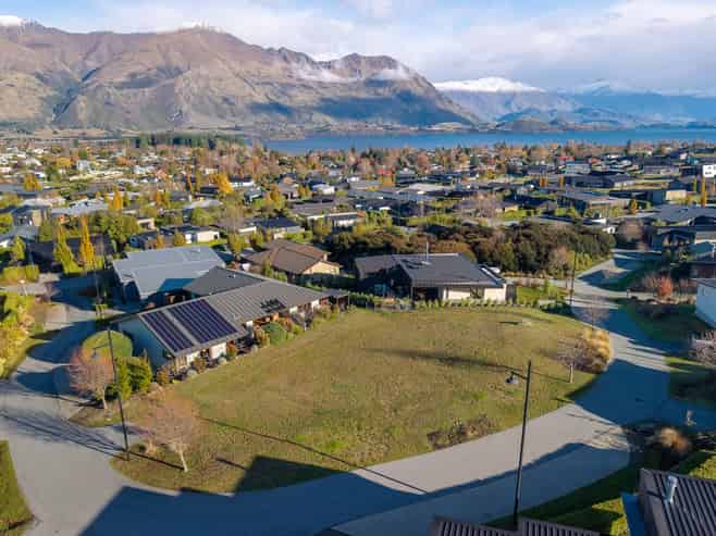 5 Karearea Rise, Wanaka
