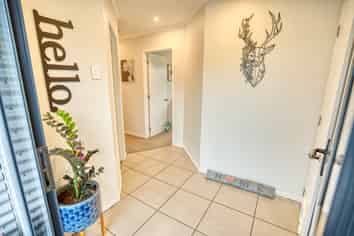 22-24 Golf Links Road, Kaiata