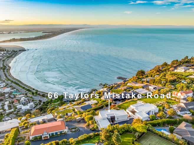 66 Taylors Mistake Road, Scarborough