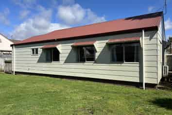 15 Cholmondeley Ave, Whitianga
