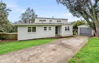 15 Friendship Place, Onerahi