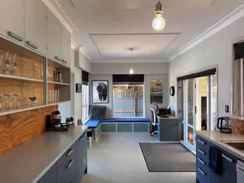 1606 South Road, Tataraimaka