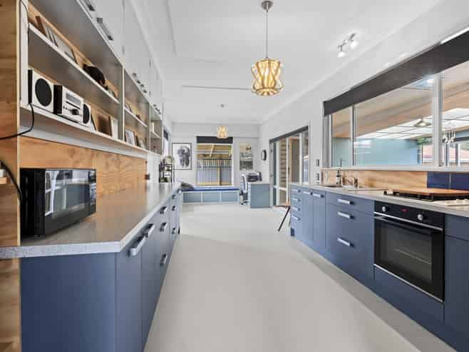 1606 South Road, Tataraimaka