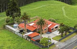 1606 South Road, Tataraimaka