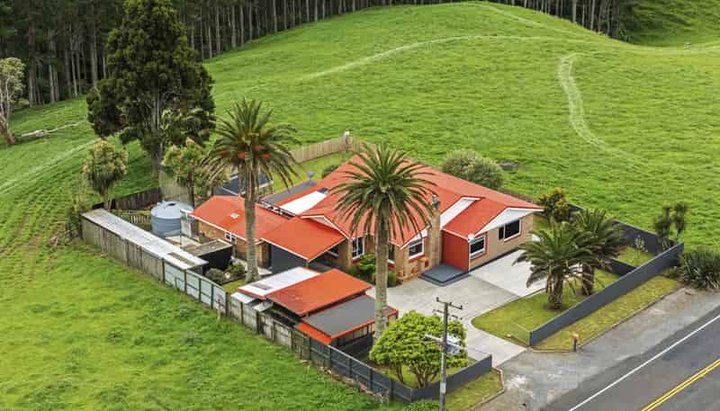 1606 South Road, Tataraimaka