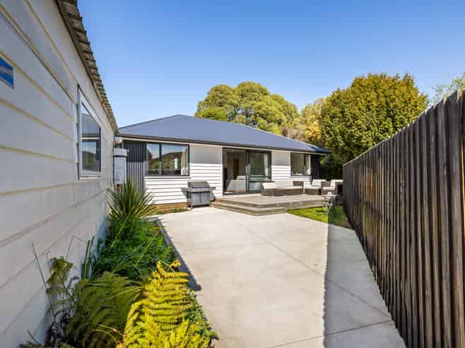 2/19 Tensing Place, Sockburn