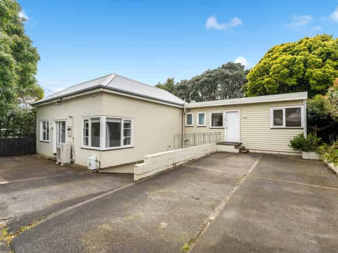 12 Royal Terrace, Sandringham