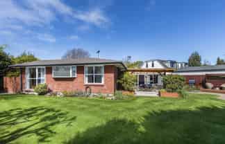 53 Waitikiri Drive, Parklands