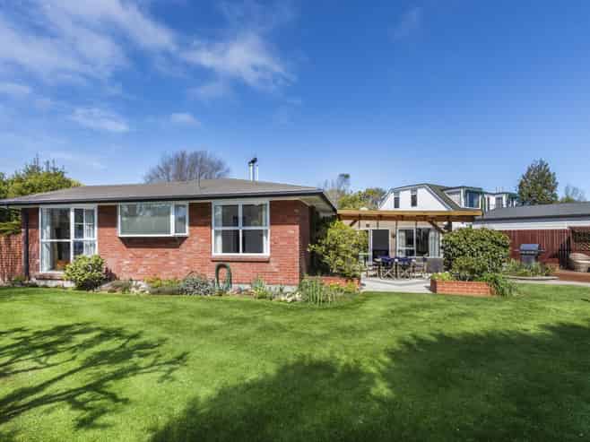 53 Waitikiri Drive, Parklands