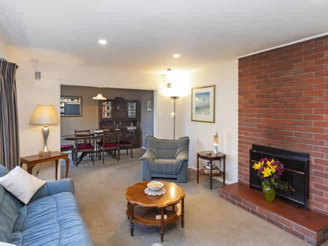 53 Waitikiri Drive, Parklands