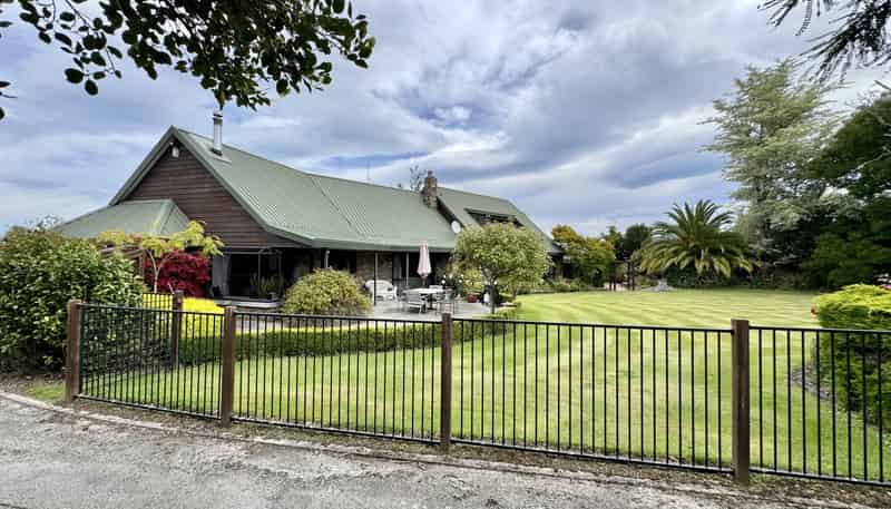 262 Pages Road, Gleniti