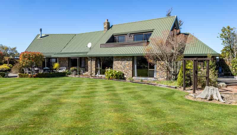 262 Pages Road, Gleniti