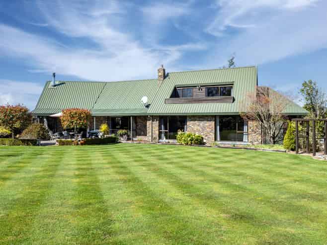 262 Pages Road, Gleniti