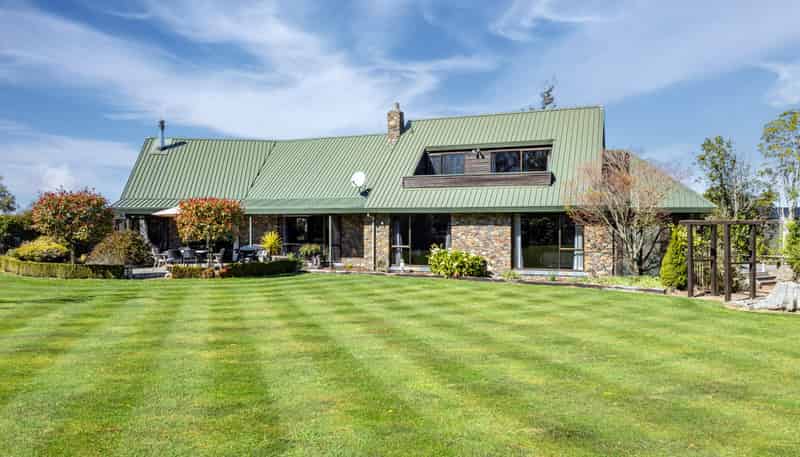 262 Pages Road, Gleniti