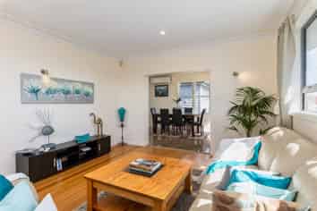1607 Great North Road, Waterview