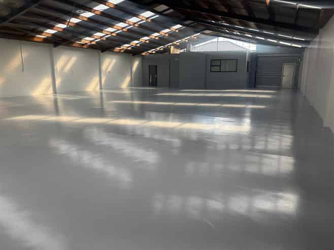 Refurbished & Ready For New Tenant