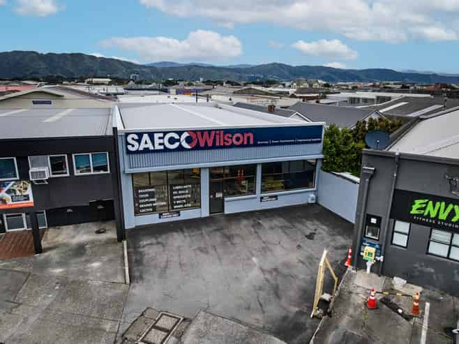 Prime Petone showroom & warehouse