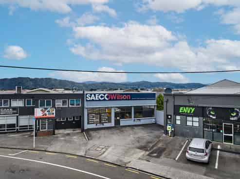 Prime Petone showroom & warehouse