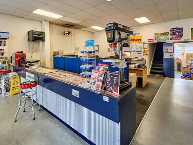 Prime Petone showroom & warehouse