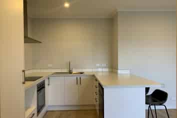 1/71 Hobsonville Point Road, Hobsonville