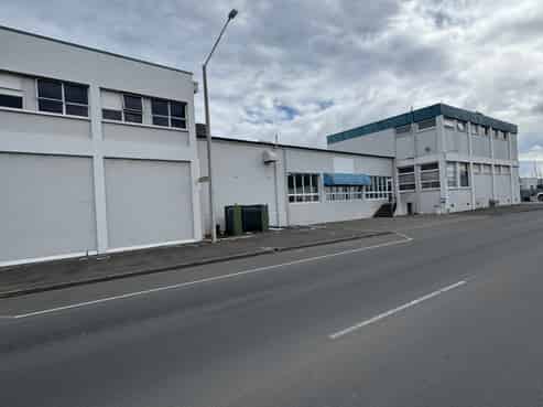 Large Production Facility In Hastings