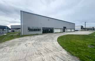 Modern Warehouse Facility