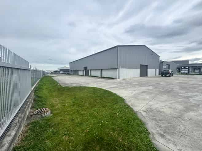 Modern Warehouse Facility