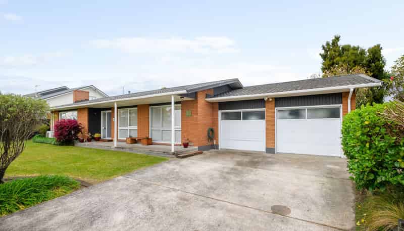 46 Chedworth Avenue, Chedworth