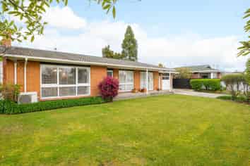 46 Chedworth Avenue, Chedworth