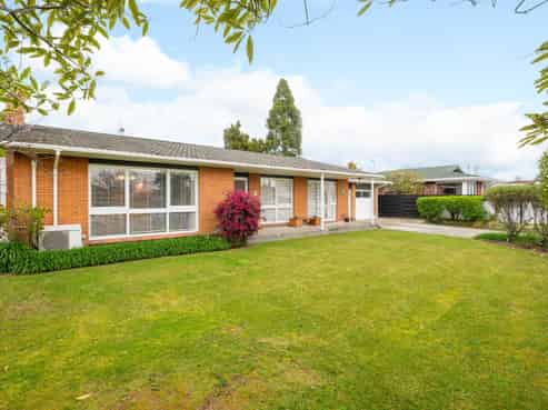 46 Chedworth Avenue, Chedworth