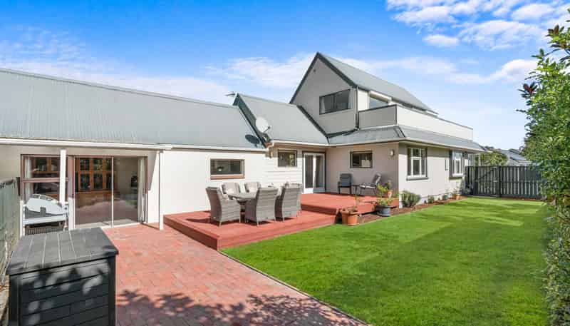 84 Idris Road, Fendalton