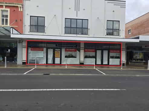 Prime retail position in Pukekohe