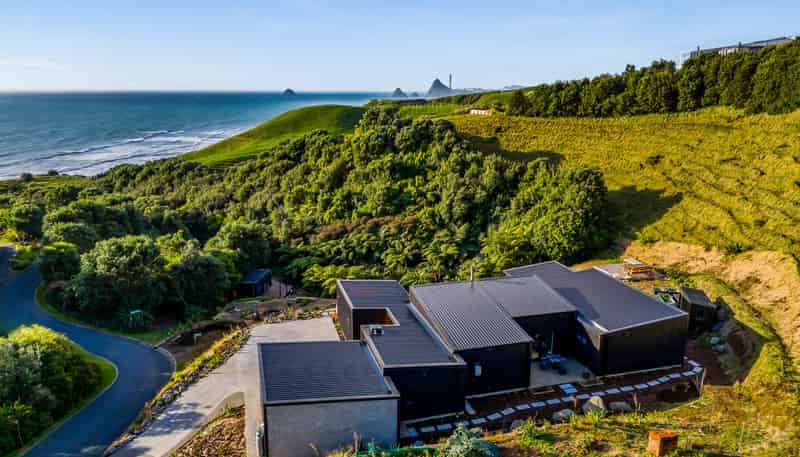 21 Washer Road, Omata
