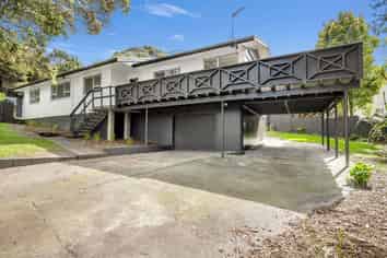 9 Tahu Crescent, Sunnynook