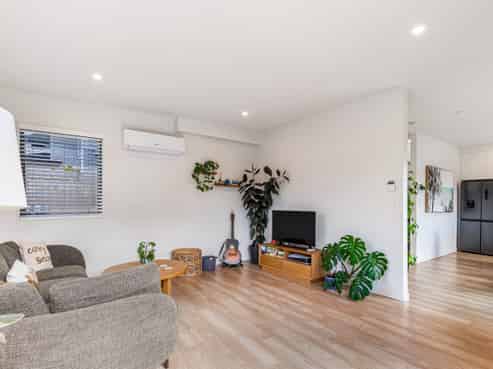 35 Noall Street, Te Atatu Peninsula