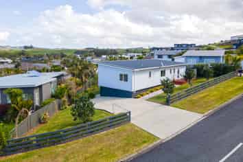 9 Weka Street, Mangawhai
